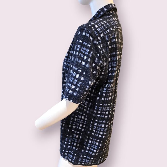 Banana Republic Short Sleeve Button-Up Shirt Navy/White Check - Picture 3 of 5